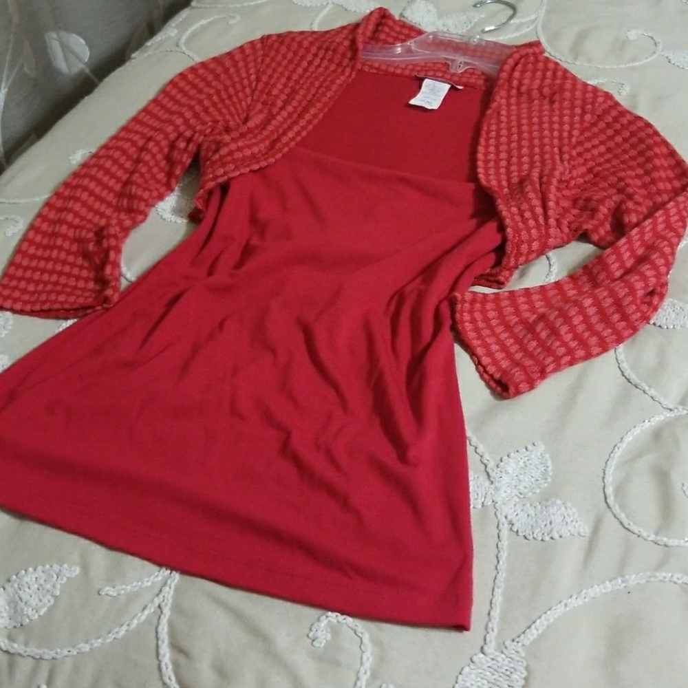 Cute red top